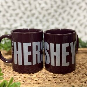 HERSHEY Dark Brown Dining Mugs Set